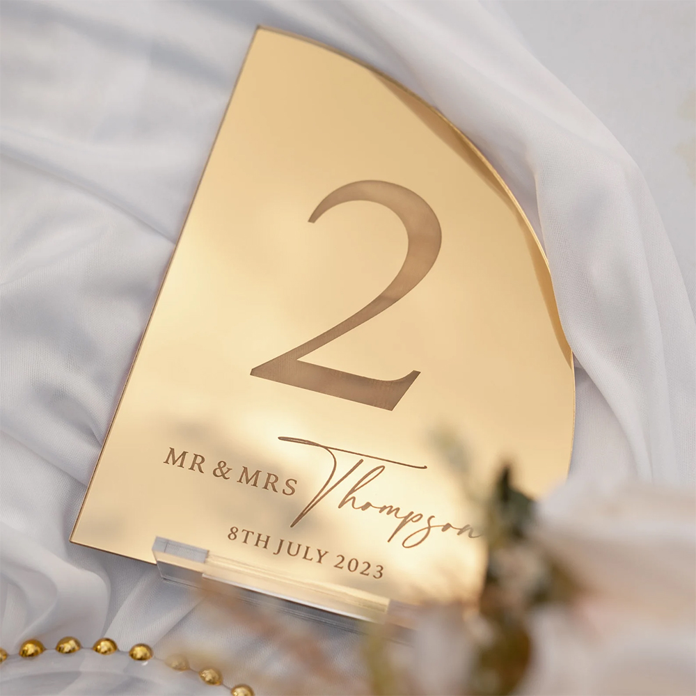 Gepersonaliseerd bruiloft barb - Table Number Gold recensie en prijs